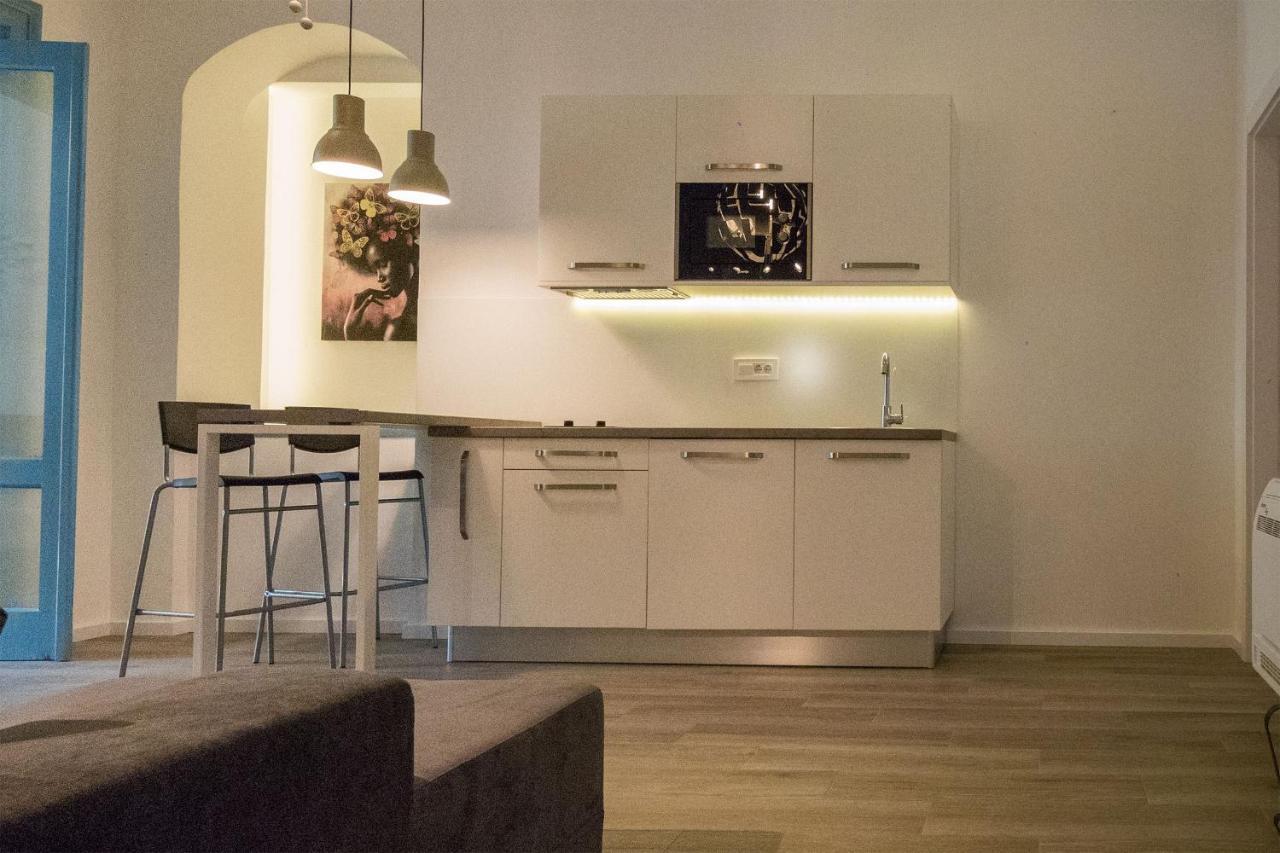 Twin Center Apartments Belgrado Esterno foto