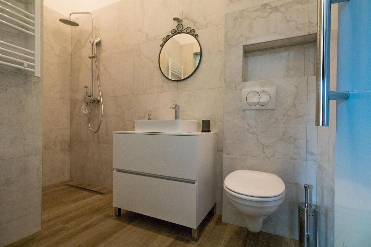 Twin Center Apartments Belgrado Esterno foto