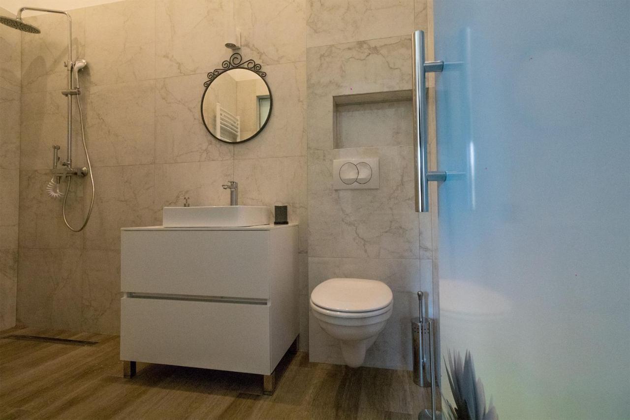 Twin Center Apartments Belgrado Esterno foto